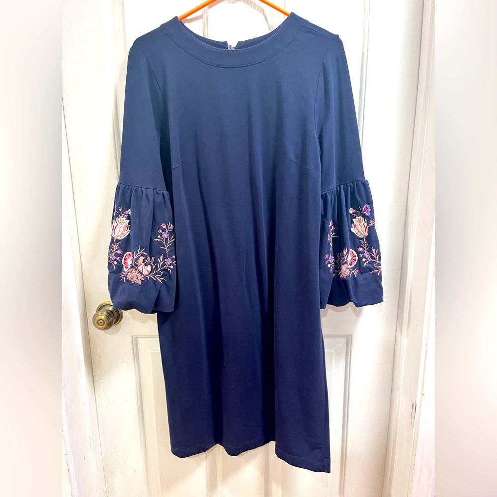 Loft knee length navy dress with eye catching embroidered sleeves